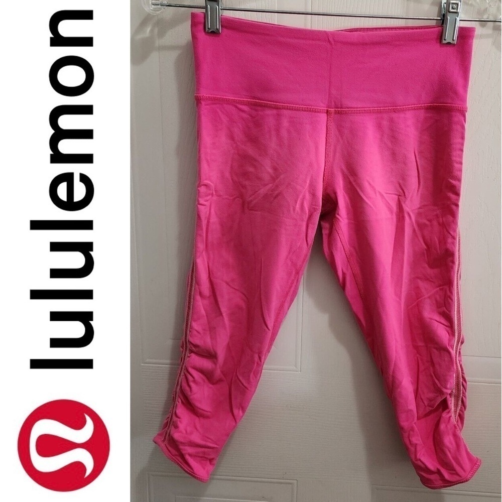🍋Lululemon hot pink ruched side knee length capri pants size 10